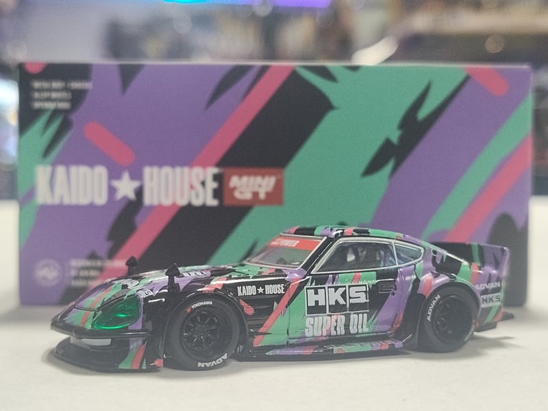 Nissan Fairlady Z HKS V1