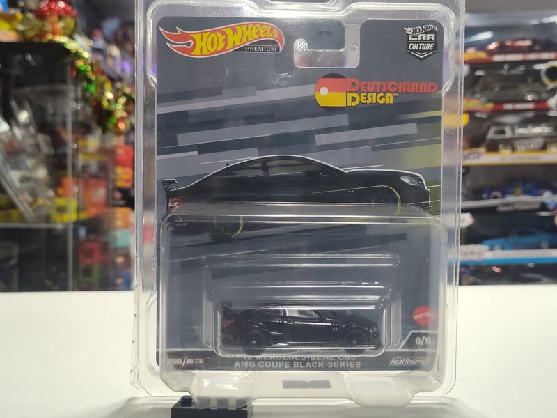 '12 Mercedes-Benz C63 AMG Couple Black Series