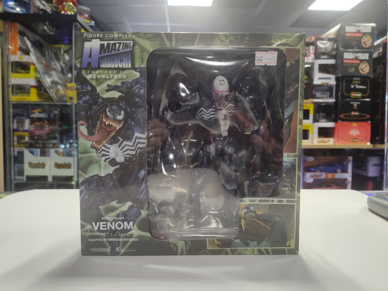 Revoltech Venom